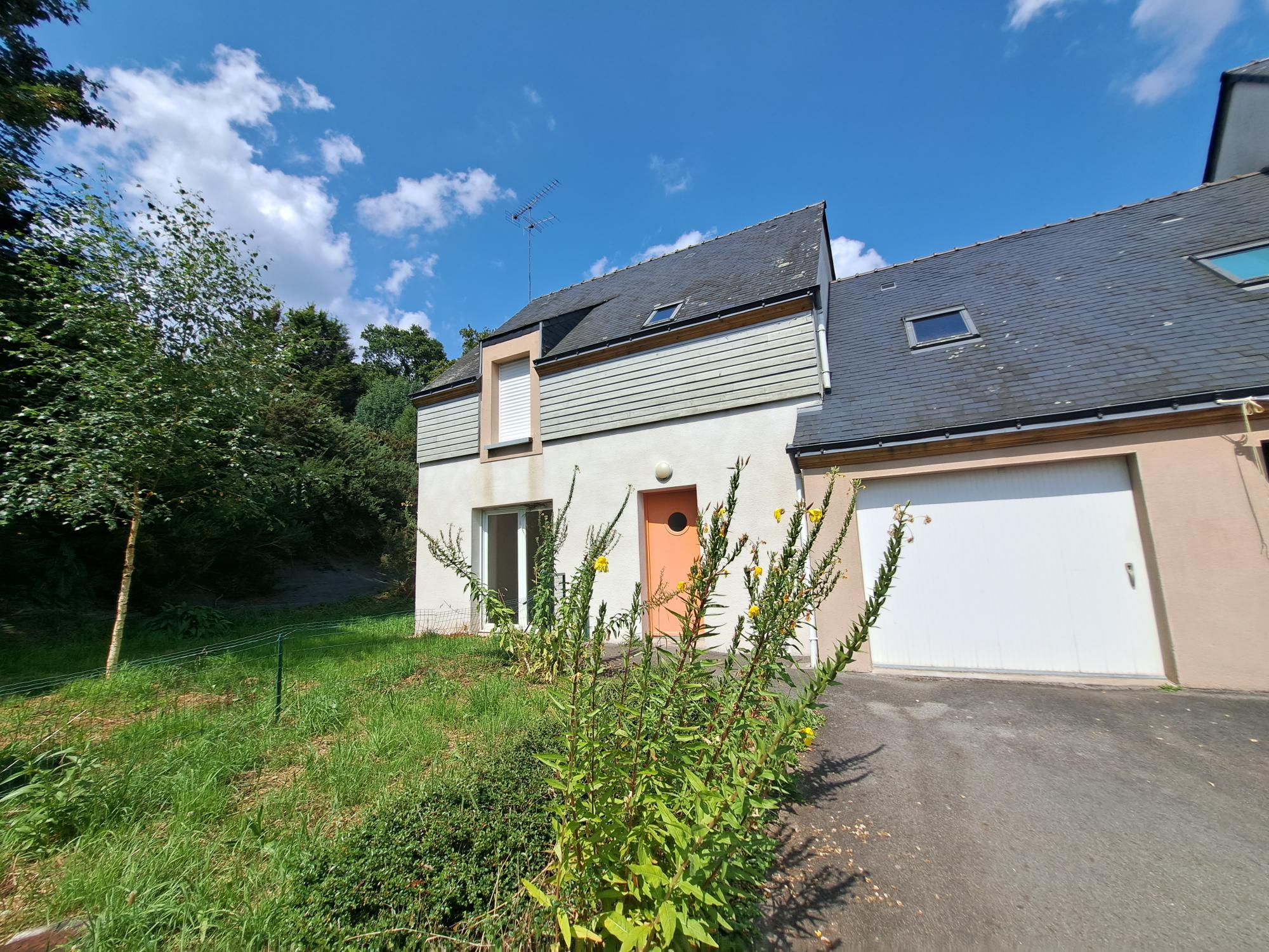 Lire la suite à propos de l’article À VENDRE – Maison T4 à GUEMENE SUR SCORFF (56) Référence : 314-07